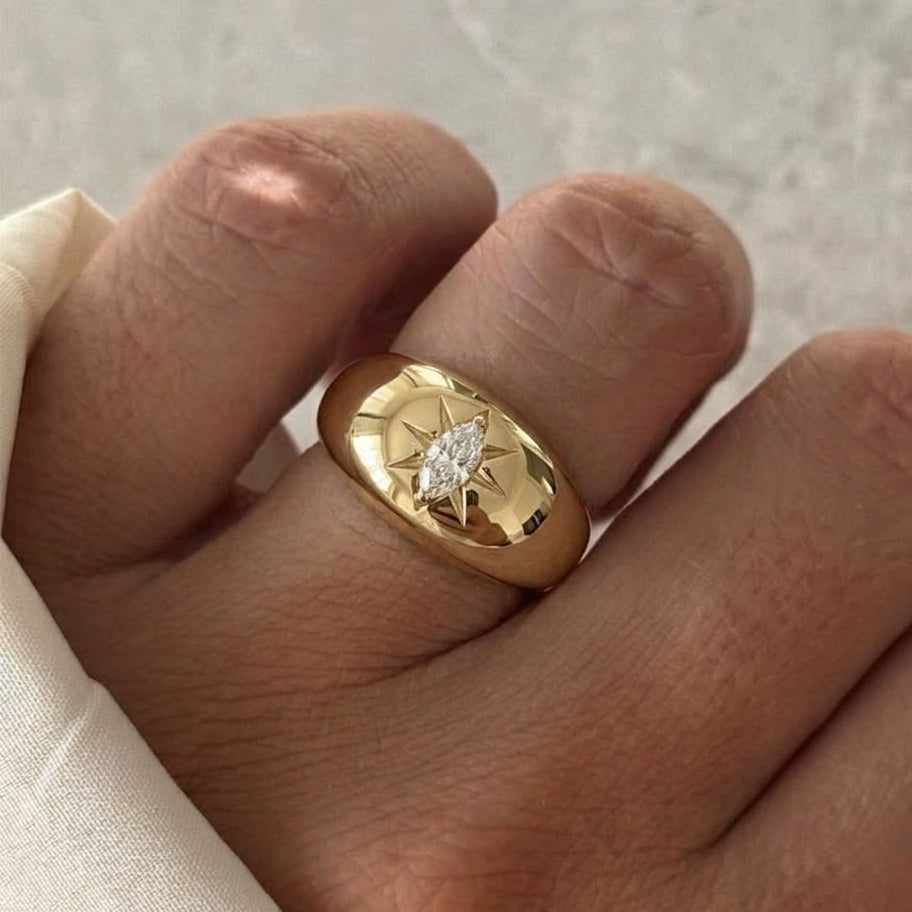 Crownlight Moissanite Set
