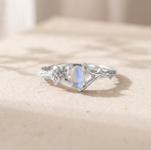 Aube Moonstone Ring