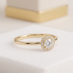 Éclat Moissanite Ring